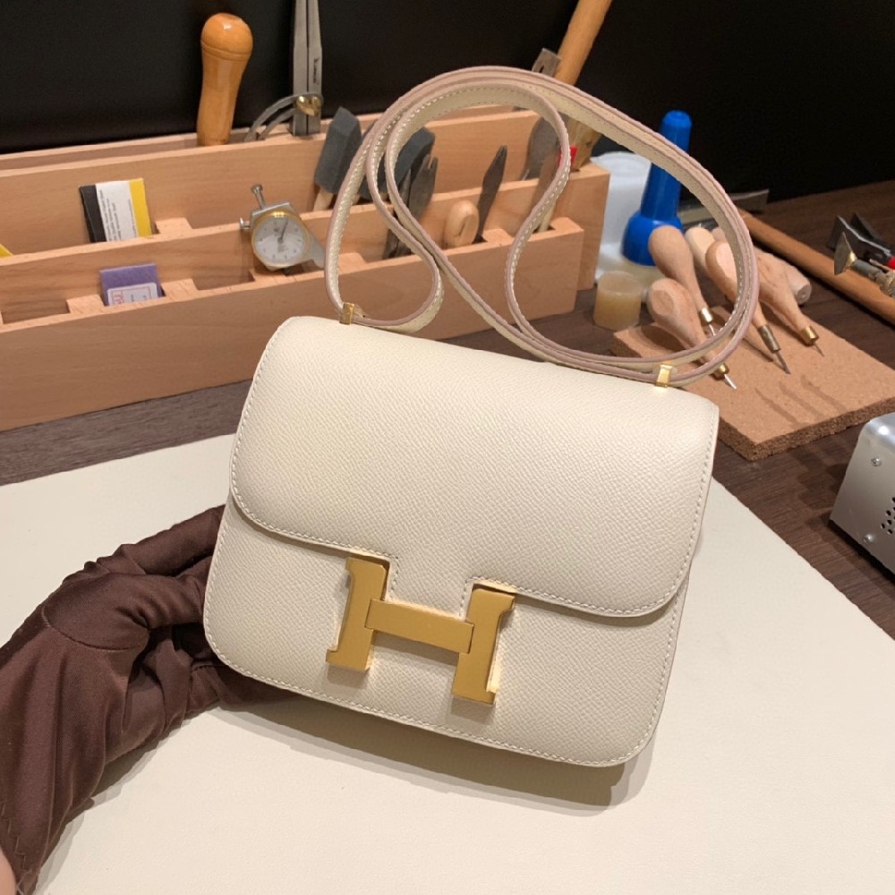 现货 ❤️19cm 康康 epsom 奶昔白 金扣