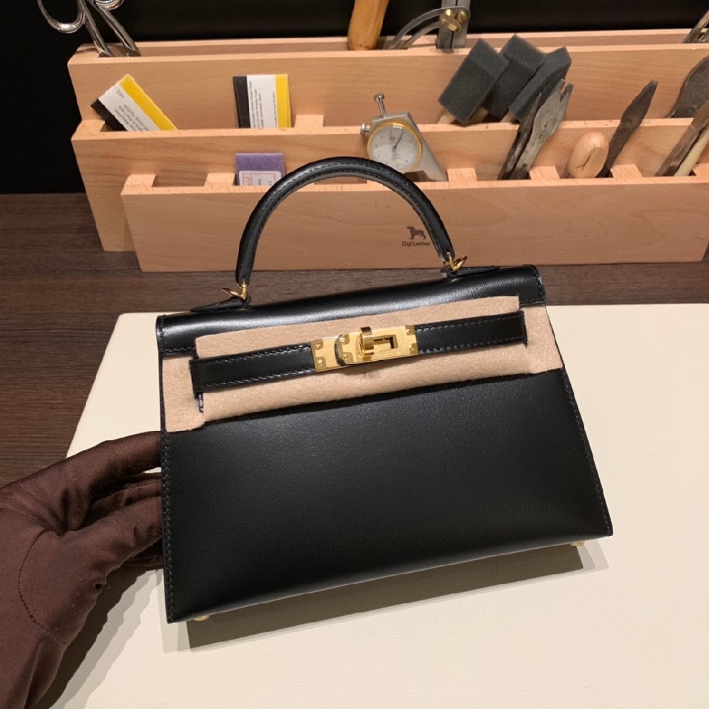 新出炉现货 ❤️mini kelly box 黑色 金扣