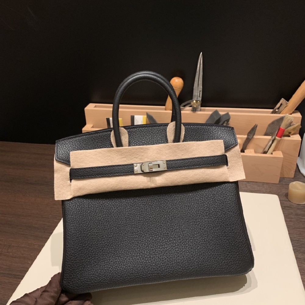 现货❤️25cm birkin togo 黑色内拼中国红 银扣