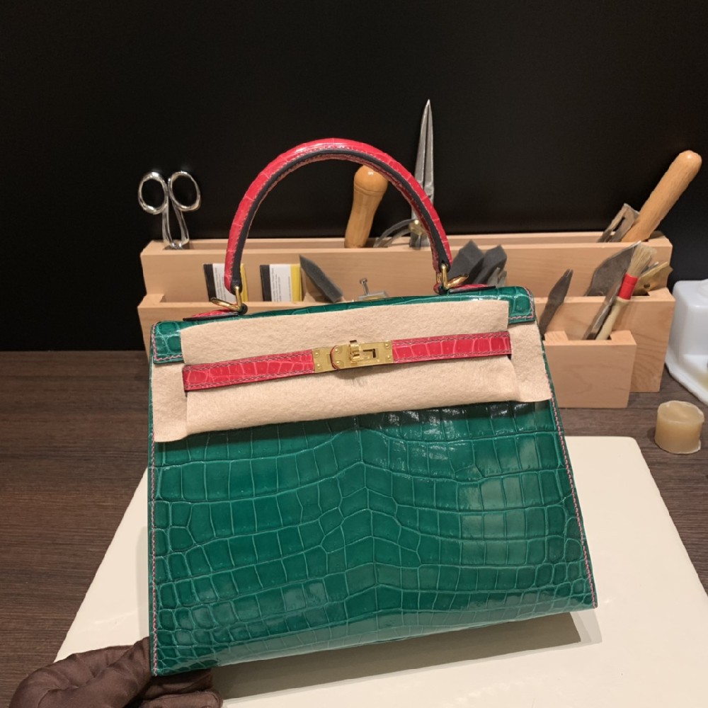 新出现货 ❤️25cm 尼罗 翡翠绿拼桃红 金扣