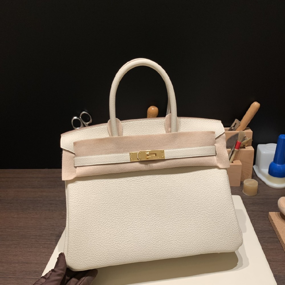 现货❤️30cm birkin togo 奶昔白 金扣   仙女色 百搭单品😊