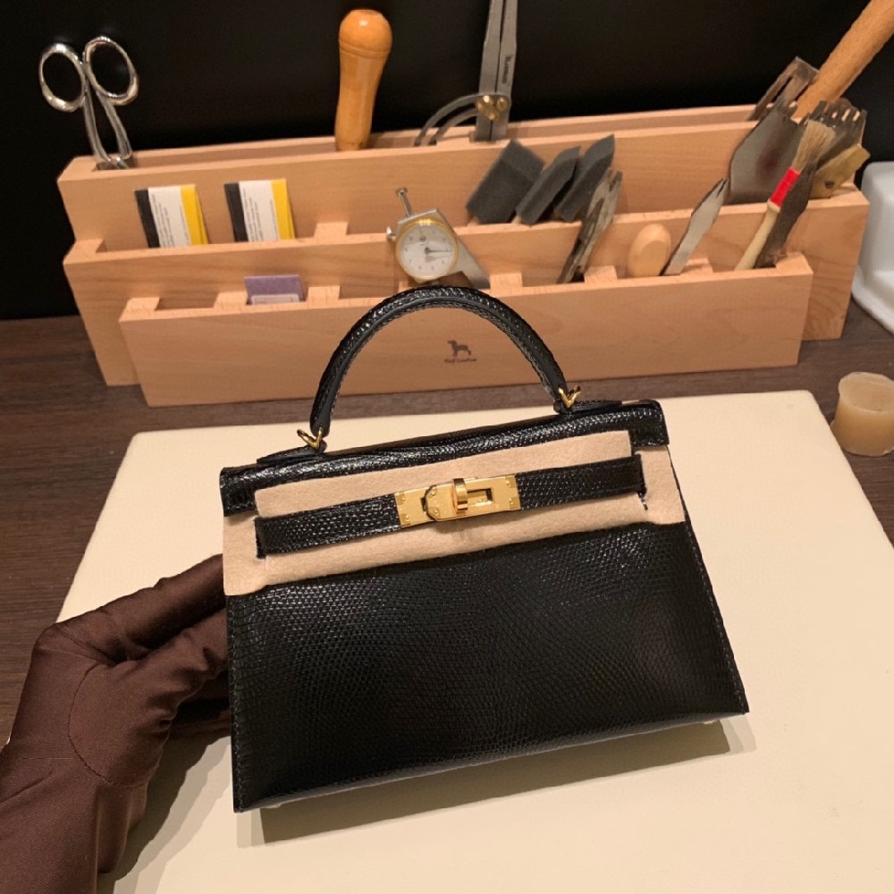 ⚡️⚡️毒物来袭💃🏻  现货不用等！Mini kelly 蜥蜴皮 百搭黑色金扣 老师傅纯手工打造美到让人窒息😱